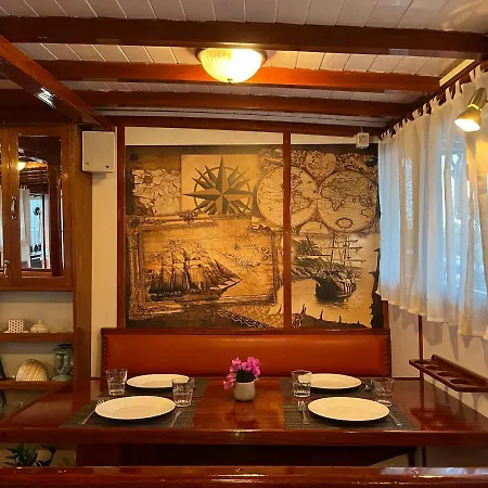 Elena - Boat For 7 Days Charter Botel